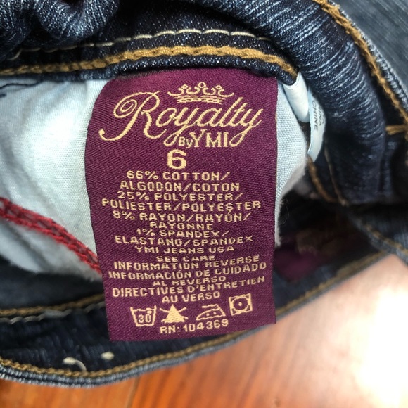 Royalty denim shorts by YMI - Picture 6 of 6